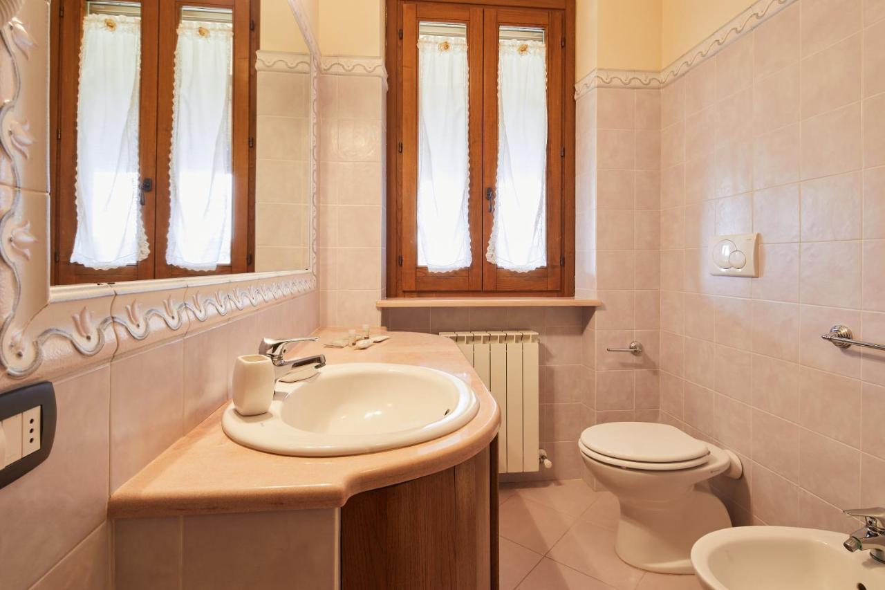 Relais La Cerreta Villa Castiglione del Lago Exterior foto