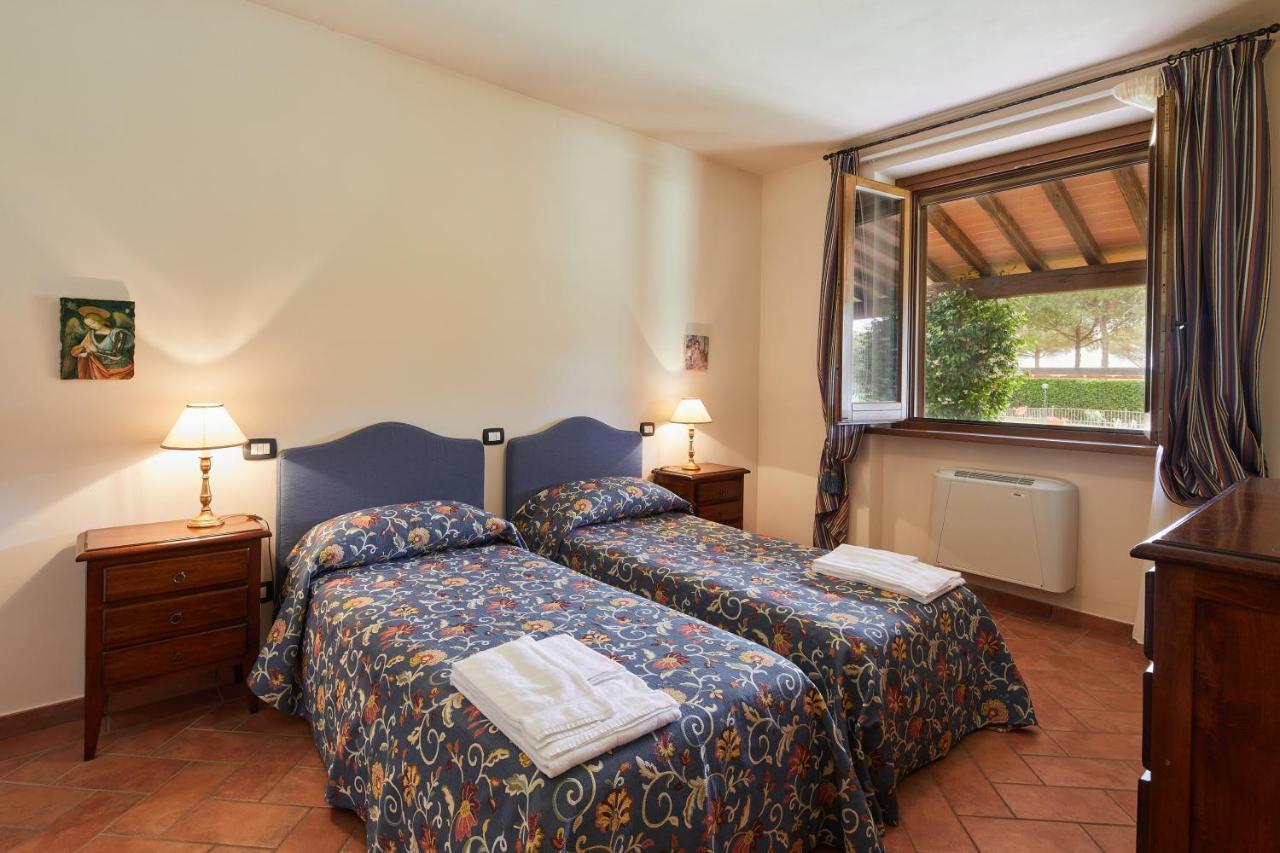 Relais La Cerreta Villa Castiglione del Lago Exterior foto