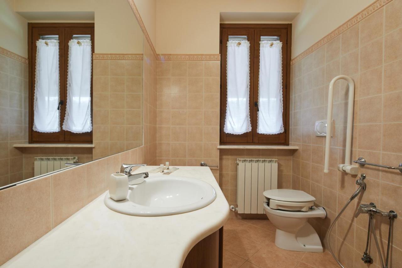 Relais La Cerreta Villa Castiglione del Lago Exterior foto