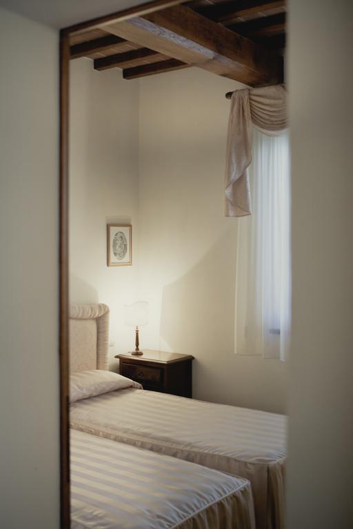 Relais La Cerreta Villa Castiglione del Lago Exterior foto